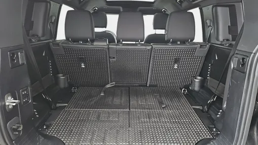 LAND ROVER Defender Defender 110 3.0 D300 mHEV SE