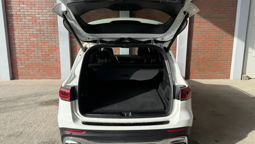MERCEDES-BENZ GLB GLB 200 4-Matic AMG Line 8G-DCT