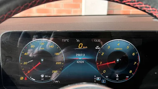 MERCEDES-BENZ GLB GLB 200 4-Matic AMG Line 8G-DCT