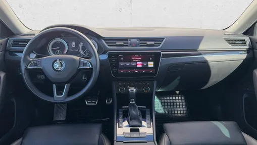 SKODA Superb Superb 2.0 TDI SCR L&K DSG