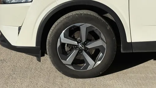 NISSAN Qashqai Qashqai 1.3 DIG-T mHEV N-Connecta Xtronic