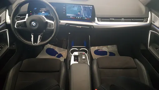 BMW iX1 iX1 xDrive30 66.5kWh M Sport