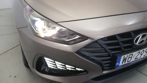 HYUNDAI i30 i30 1.0 T-GDI Classic + DCT