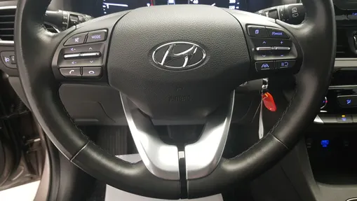 HYUNDAI i30 i30 1.0 T-GDI Classic + DCT