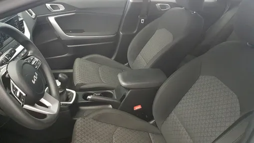 KIA Cee'd Ceed 1.5 T-GDI S