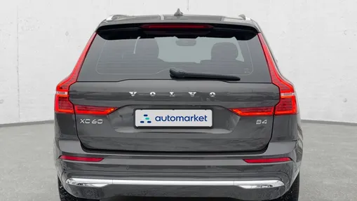 VOLVO XC60 XC60 B4 B Plus Bright aut