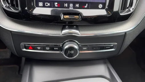 VOLVO XC60 XC60 B4 B Plus Bright aut
