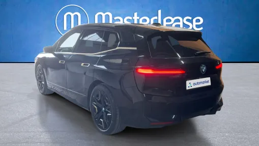 BMW iX iX xDrive40 76.6kWh