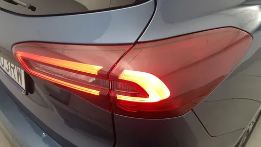 FORD Focus Focus 1.0 EcoBoost mHEV Titanium X aut