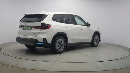 BMW iX1 iX1 xDrive30 66.5kWh