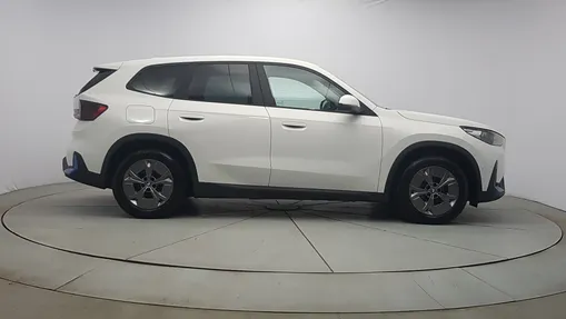 BMW iX1 iX1 xDrive30 66.5kWh