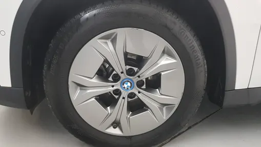 BMW iX1 iX1 xDrive30 66.5kWh