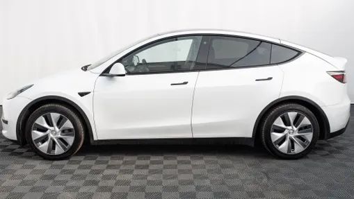 TESLA Model Y Y RWD