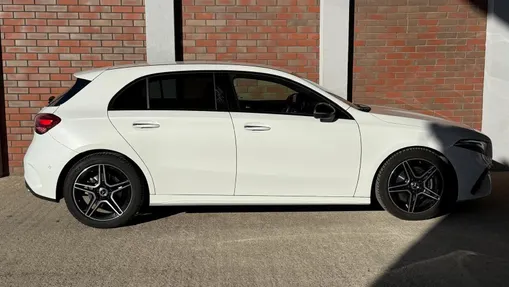 MERCEDES-BENZ A Klasa A 200 AMG Line 7G-DCT