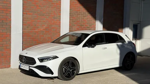 MERCEDES-BENZ A Klasa A 200 AMG Line 7G-DCT