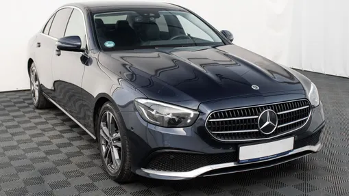 MERCEDES-BENZ E Klasa E 220 d Avantgarde