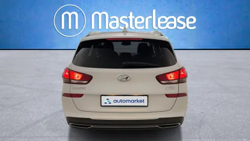HYUNDAI i30 i30 1.0 T-GDI Smart