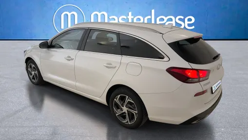 HYUNDAI i30 i30 1.0 T-GDI Smart
