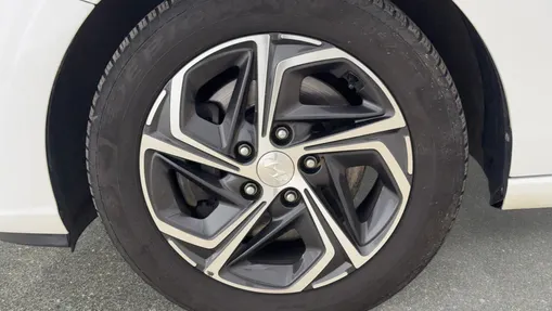 HYUNDAI i30 i30 1.0 T-GDI Smart