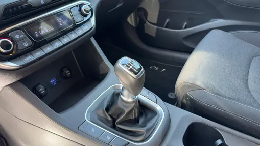 HYUNDAI i30 i30 1.0 T-GDI Smart
