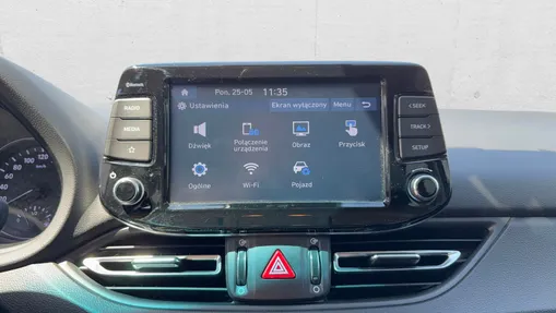 HYUNDAI i30 i30 1.0 T-GDI Smart