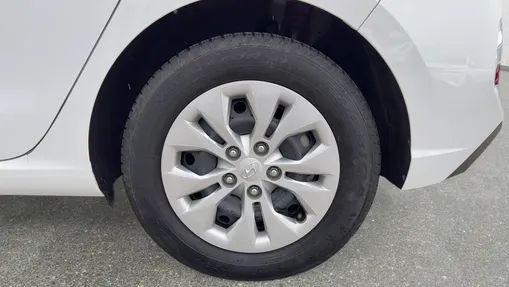 HYUNDAI i30 i30 1.0 T-GDI Modern