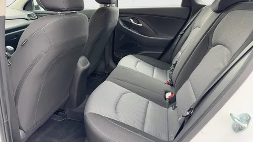 HYUNDAI i30 i30 1.0 T-GDI Modern