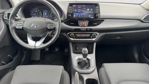 HYUNDAI i30 i30 1.0 T-GDI Modern