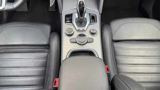 ALFA ROMEO Stelvio Stelvio 2.0 Turbo Veloce Q4 aut