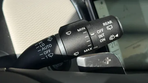 LAND ROVER Discovery Sport Discovery Sport 2.0 D200 mHEV Dynamic SE aut