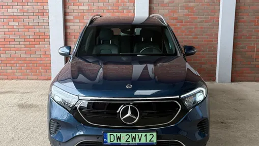 MERCEDES-BENZ EQB EQB 300 66.5kWh 4-Matic Progressive 7os.