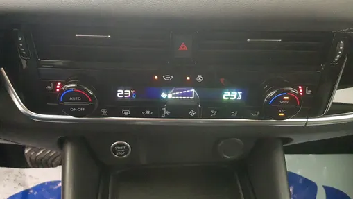 NISSAN Qashqai Qashqai 1.3 DIG-T mHEV N-Connecta Xtronic