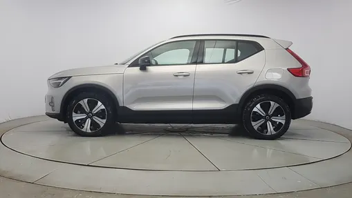 VOLVO XC40 XC40 73kWh P6 Recharge Plus aut