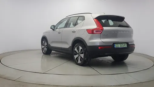 VOLVO XC40 XC40 73kWh P6 Recharge Plus aut