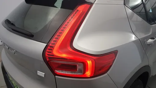 VOLVO XC40 XC40 73kWh P6 Recharge Plus aut