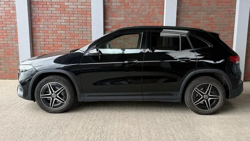 MERCEDES-BENZ EQA EQA 350 66.5kWh 4-Matic AMG Line