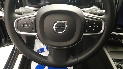 VOLVO V60 V60 B4 D Momentum Pro aut