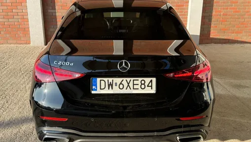MERCEDES-BENZ C Klasa C 200 d mHEV AMG