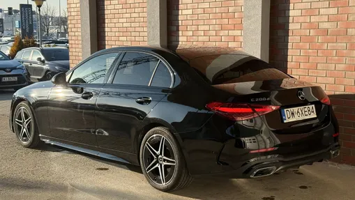 MERCEDES-BENZ C Klasa C 200 d mHEV AMG