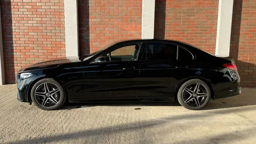 MERCEDES-BENZ C Klasa C 200 d mHEV AMG