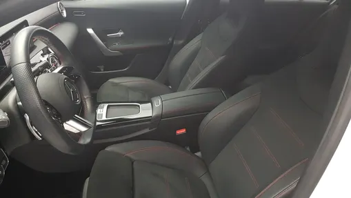 MERCEDES-BENZ A Klasa A 200 AMG Line 7G-DCT
