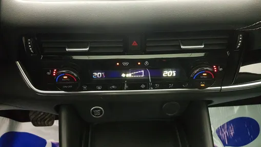 NISSAN Qashqai Qashqai 1.3 DIG-T mHEV N-Connecta Xtronic