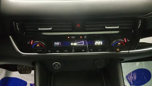 NISSAN Qashqai Qashqai 1.3 DIG-T mHEV N-Connecta Xtronic