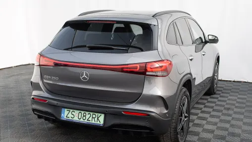 MERCEDES-BENZ EQA EQA 250 66.5kWh AMG Line