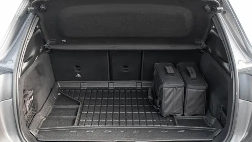 MERCEDES-BENZ EQA EQA 250 66.5kWh AMG Line