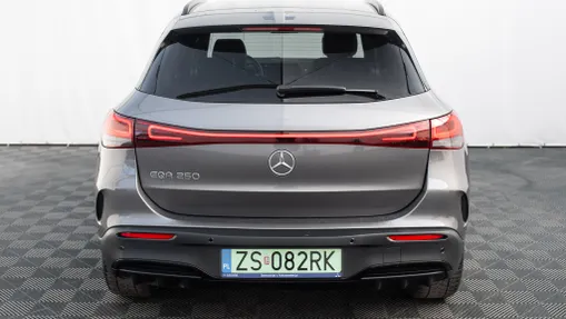 MERCEDES-BENZ EQA EQA 250 66.5kWh AMG Line