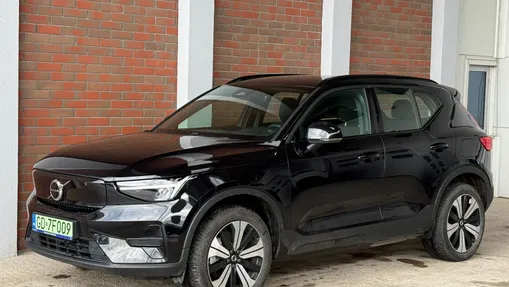 VOLVO XC40 XC40 73kWh P6 Recharge Plus aut