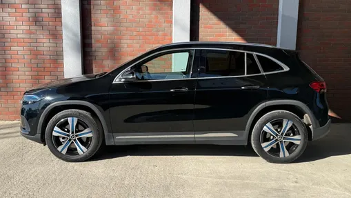 MERCEDES-BENZ EQA EQA 300 66.5kWh 4-Matic Electric Art