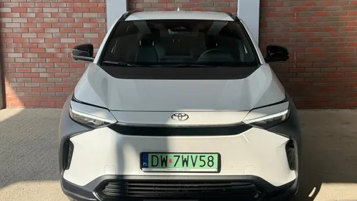 TOYOTA bZ4X bZ4X 71.4kWh Prestige