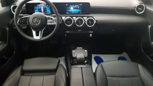 MERCEDES-BENZ A Klasa A 180 Style 7G-DCT